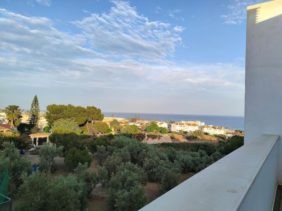 Atico Con Piscina, Golf, Vistas Al Mar Διαμέρισμα Torre de Benagalbοn Εξωτερικό φωτογραφία