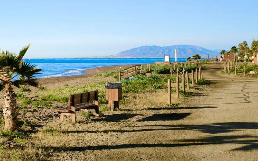 Atico Con Piscina, Golf, Vistas Al Mar Διαμέρισμα Torre de Benagalbοn Εξωτερικό φωτογραφία